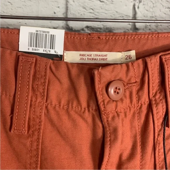 Levi’s Women’s Ribcage Straight Ankle Jean Burnt Orange Size W26 L27 Casual - Picture 6 of 6